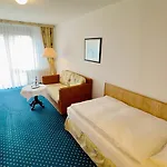 Отель Und Gutsgaststaette Rappenhof