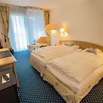 Und Gutsgaststaette Rappenhof 3*