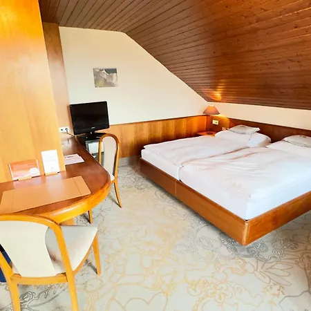 Und Gutsgaststaette Rappenhof 3* Weinsberg