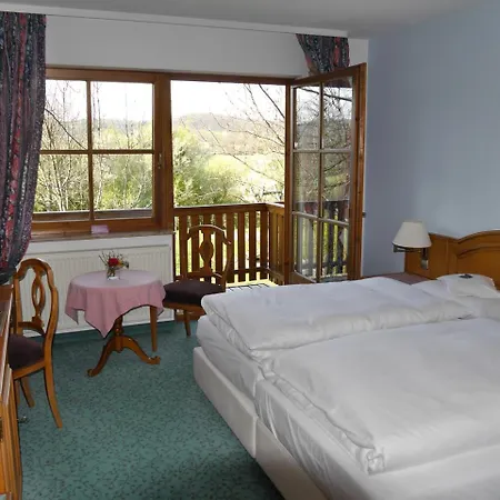 Und Gutsgaststaette Rappenhof 3* Weinsberg